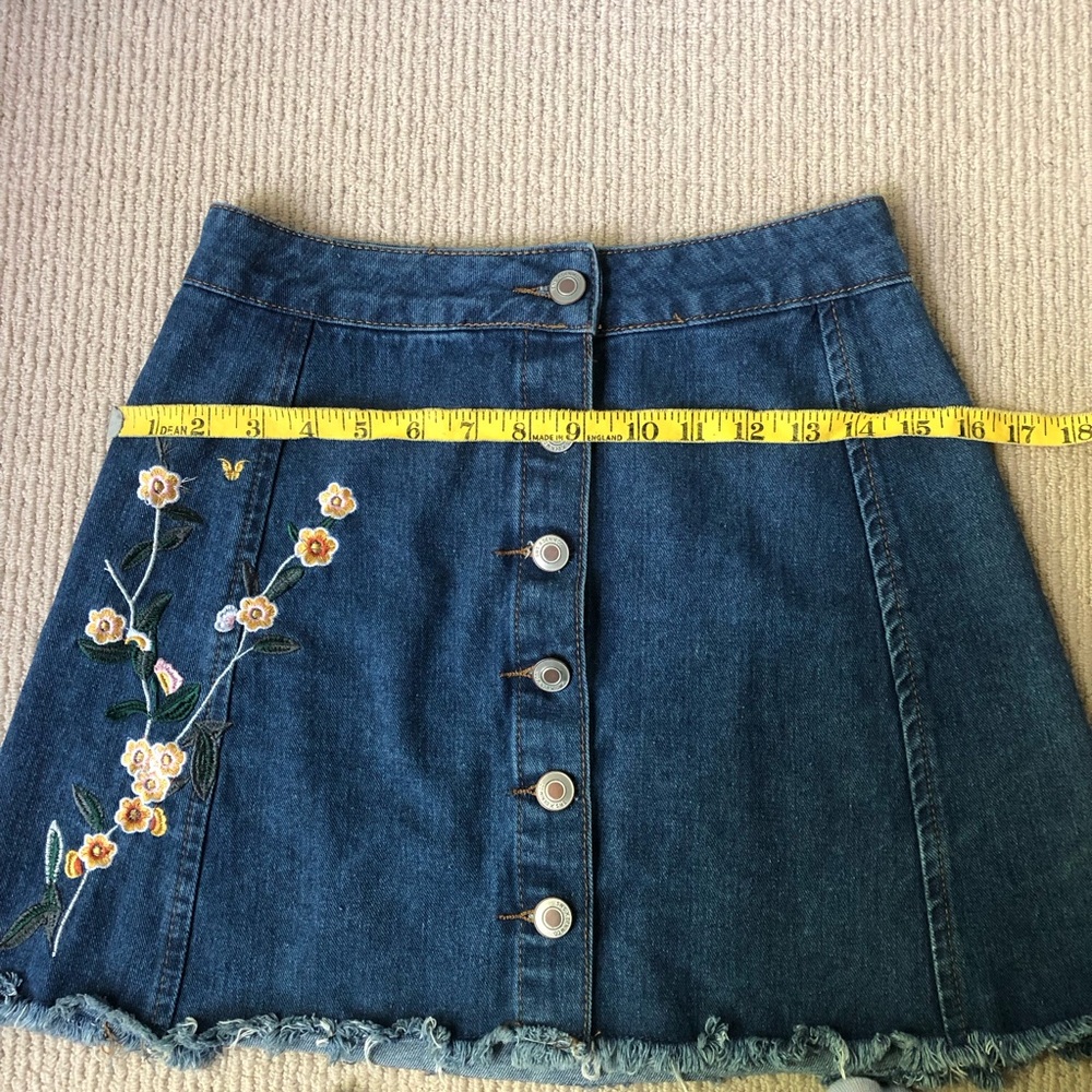 💕2/$20 Denim Cutoff Button Front Mini Skirt - Picture 6 of 8
